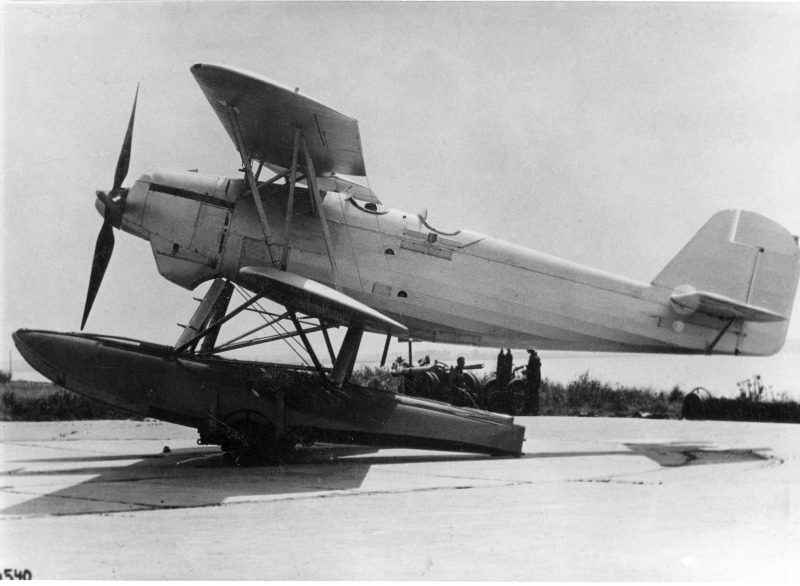 Heinkel He 60 – a reconnaissance seaplane; the squadron in Unieście had 12 such machines (1937–1939)
