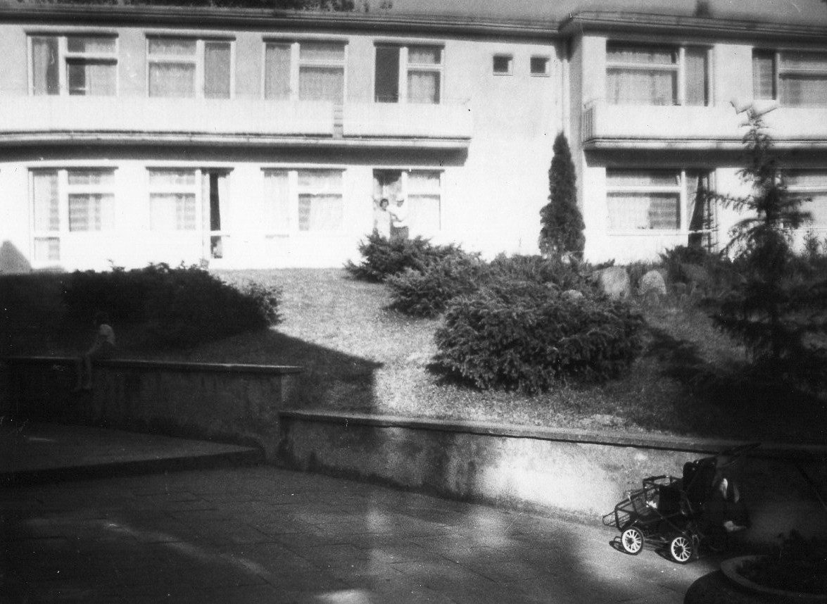 A holiday home in Mielno, June 1986