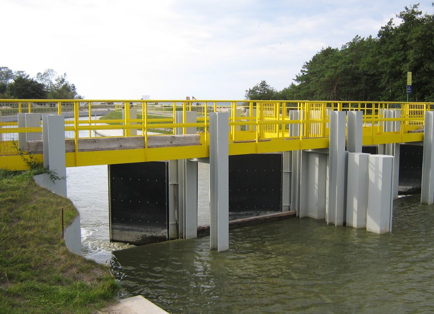Storm gates on the Jamno Canal, 2015